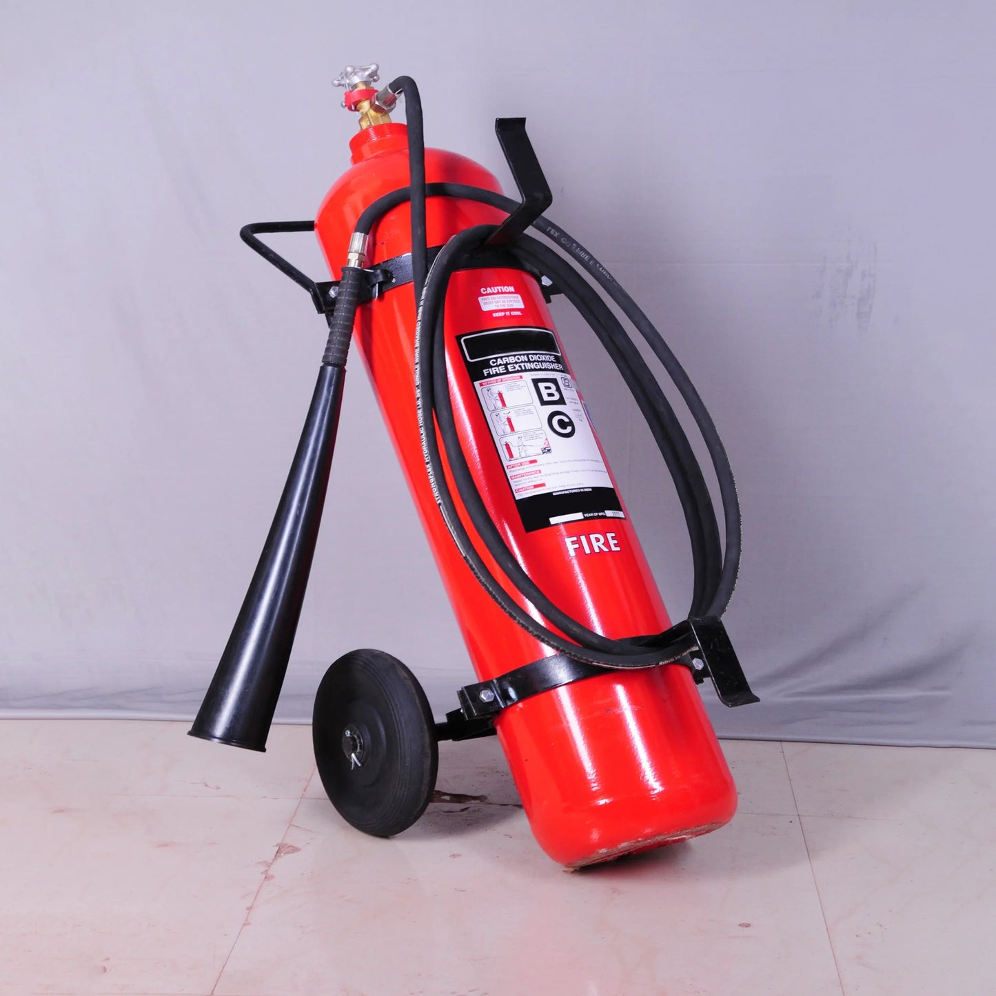 Carbon Dioxide CO₂ Fire Extinguisher with Trolly